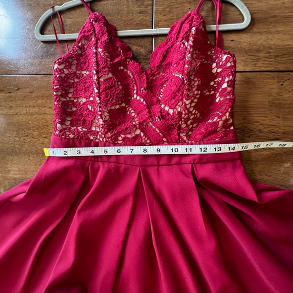 Luxxel Lace top skater dress - Picture 4 of 10